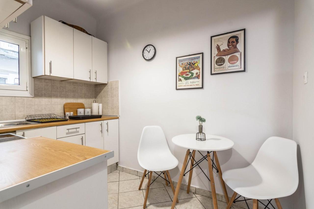 Fav Flat In Apartmán Atény